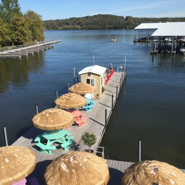 635992641217349625-BOAT