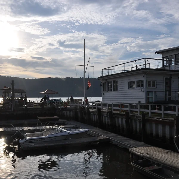 636050796672065160-Late-day-at-the-Yonkers-Yacht-Club
