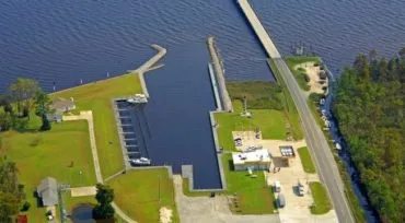 642df495731cda7bf0891e4d_Alligator-River-Marina-e1512501707915