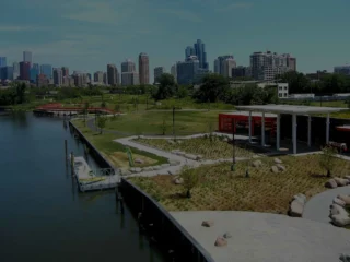 Ping-Tom-Park-Boathouse