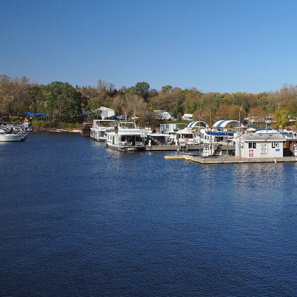 Watergate_Marina
