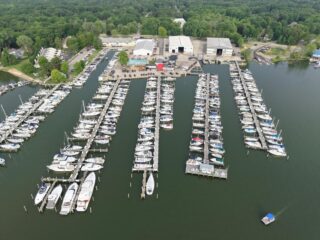 Yacht-Basin-Marina_0C002894-BB1F-5CD5-D4541C9680367AFB-0c0010e2ee51e0c_0c0036e0-cfc0-560e-4bf9c06c7541ad3e-3